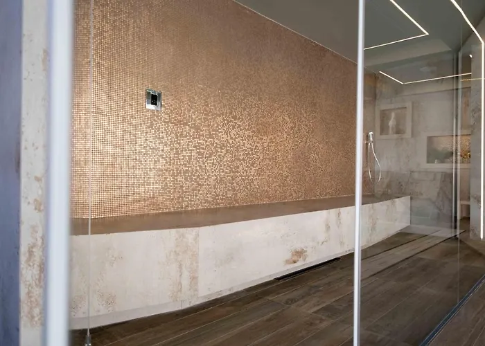 לינה וארוחת בוקר Divina Charme מאסקלוצ'יה