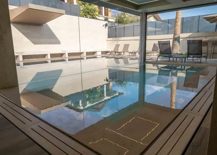 Divina Charme מאסקלוצ'יה