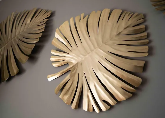 לינה וארוחת בוקר Divina Charme 5*