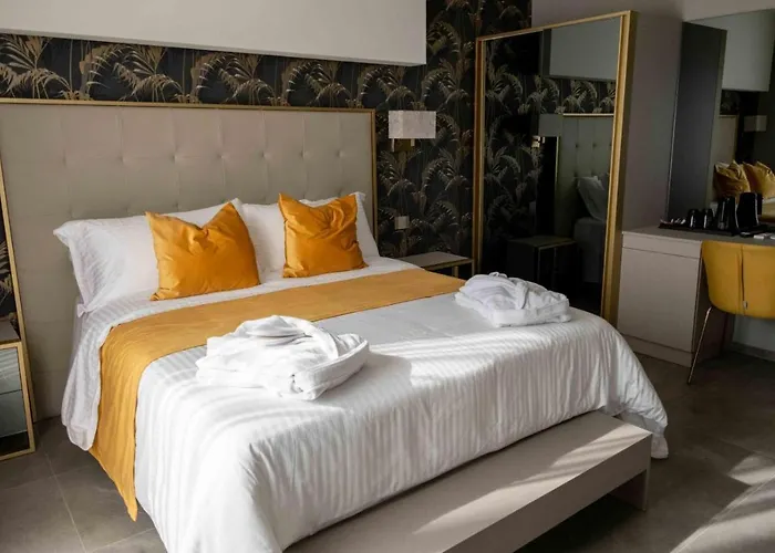 Divina Charme לינה וארוחת בוקר 5*